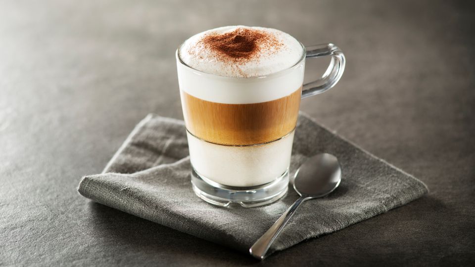 Latte - espresso és gőzölt tej keveréke